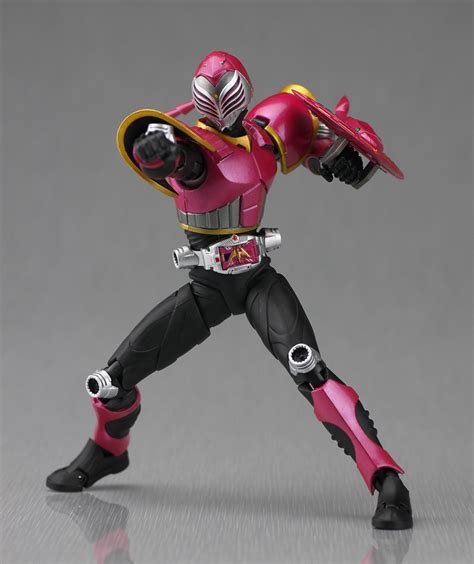 Kamen rider raia (仮面ライダーライア kamen raidā raia) is a rider who uses the power of his contract monster evildiver. GG FIGURE NEWS: S.H.Figuarts Kamen Rider Raia - Review By ...