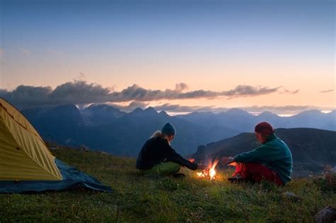 Pick one of your favorite meals as a couple, pack all of the necessary ingredients and cook it together at your campsite. The Ultimate Romantic Camping Guide: How to plan a cozy ...