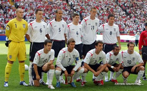 England national football team), i̇ngiltere'yi ulusal organizyasyonlarda temsil eden futbol takımıdır ve i̇ngiltere futbol federasyonu tarafından. ingiltere milli futbol takımı #281073 - uludağ sözlük galeri