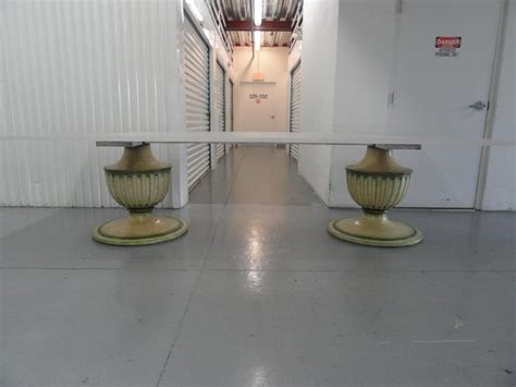 These faux palm leaves are great table decorations for luau parties, tropical hawaiian, safari party, beach theme, wedding, birthday, jungle theme, aloha, tiki parties and other theme parties. Palm Beach Double Pedestal Dining Table For Sale at 1stdibs