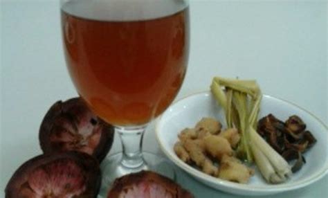 Selain mengandung kulit manggis dan daun sirsak, ace maxs juga mengandung bahan alami ekstrak kulit buah manggis tealah terbukti berkhasiat buat mengobati berbagai macam penyakit obat tradisional diabetes ace maxs memberi kita solusi hidup sehat. Cara Mengolah Kulit Buah Manggis Sebagai Obat Tradisional