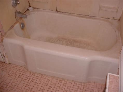 This guide discusses the average bathtub reglazing cost, costs based on material, what the process entails, and more. Quality Bathtub Reglazing | BathMaster