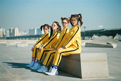 Смотреть t ara little apple скачать mp4 360p, mp4 720p. See more of T-ara's BTS pictures from their 'Little Apple ...