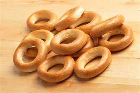 We compare american bagels to russian bubliki and sushki. Baranki Stock Photos, Pictures & Royalty-Free Images - iStock