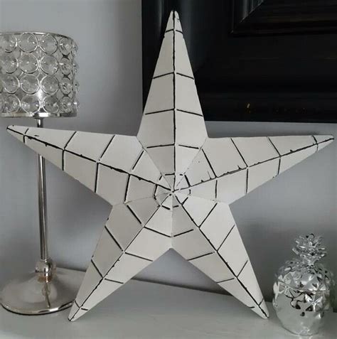 Discover 37 easy and/or diy christmas decorations, including wreaths, advent calendars, ornaments, and more! Decorative White Metal Barn Star | Barn star, Metal barn ...