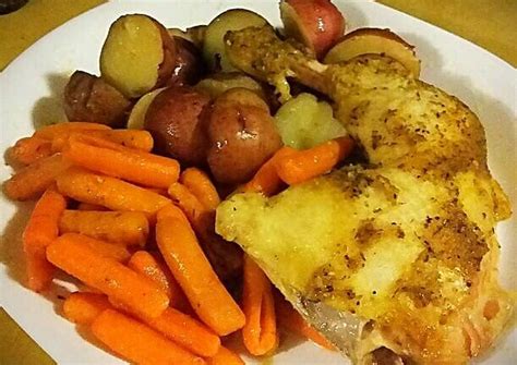 Simply click the picture below and you will be taken right to the recipe. Slow Cooker Chicken Quarters with Potatoes & Carrots | Recipe | Slow cooker chicken, Slow cooker ...