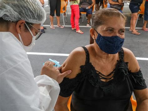 Idosos com mais de 70 anos, residentes na área de abrangência do distrito de saúde (disa) leste, da prefeitura de manaus, com dificuldade de se deslocar até um ponto de vacinação. Jaboatão abre cadastro para vacinação contra Covid-19 de ...