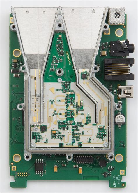 It is much more complicated than the other two bands and entirely different from the work. Escort Redline EX Internals: Under the Hood - Vortex Radar