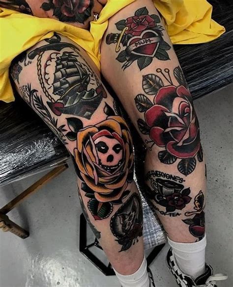 The circular space of the back of your hand makes for a great place for your flower to grown and bloom. ԼƠƝƓ ԼƖƔЄ ƬƦƛƊƖƬƖƠƝƛԼ 💀⁠ ⁠ Sicks leg and knee tatts by ...