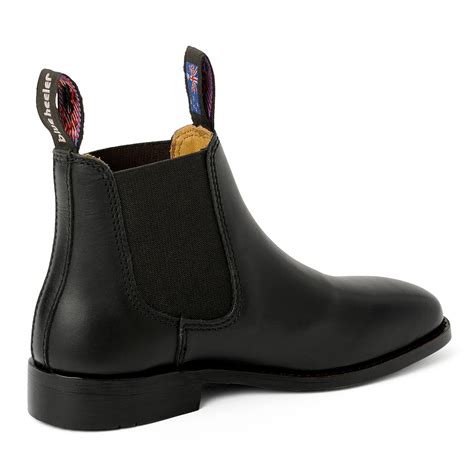 Discover classic black, white and greige colours at h&m online. NEWMAN schwarz - Australian Boots online kaufen!.