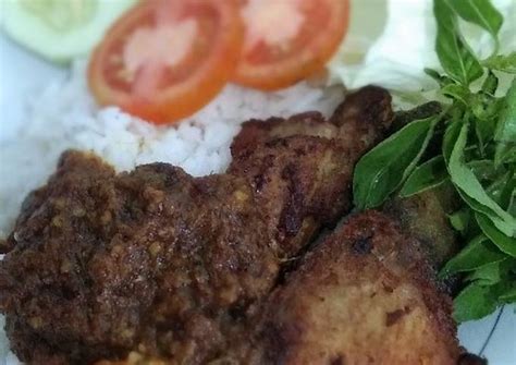 Resep asli bumbu bebek hitam madura & sambel bebek nya bumbu ini adalah bumbu bebek hitam khas madura. Resep Bebek Bumbu Hitam Khas Madura oleh Citra Prayugo ...