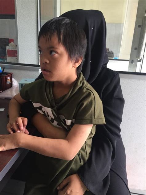 Sebelum anda memilih prosedur adopsi anak, ada baiknya anda memahami terlebih dulu apa saja syarat untuk adopsi anak dan langkah untuk adopsi anak berikut ini! 10 Tahun Terdampar Di Rumah Kebajikan, Ibu Angkat Ini ...