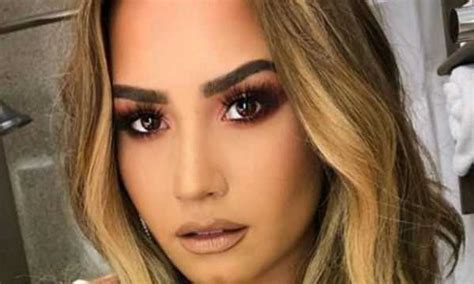 Sou uma pessoa da fazer o que tenho dentro, o que não é pouco. Demi Lovato revela ser uma pessoa não-binária e diz que ...