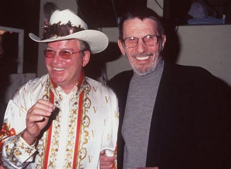 Kirk, they crossed star systems together for decades. Leonard Nimoy with William Shatner | Shatner, Star trek ...