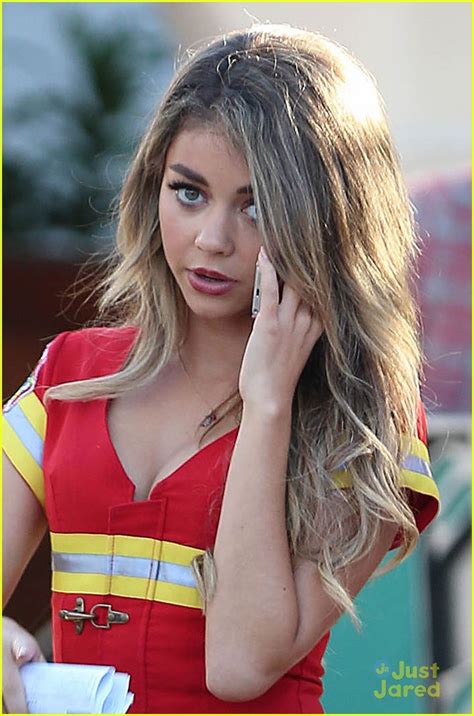 La cocina con sara es una colección de juegos que consta de más de 100 lanzamientos. Sarah Hyland is a Hot Firefighter for 'Modern Family ...