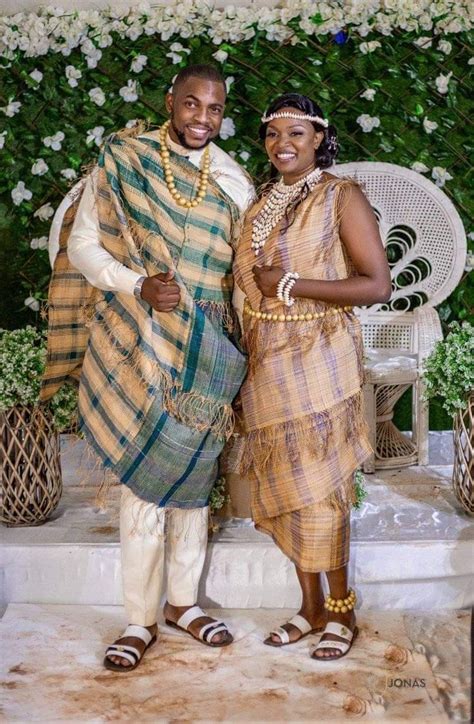 Mariage coutumier Téké du Congo Brazzaville | Tenue traditionnelle ...