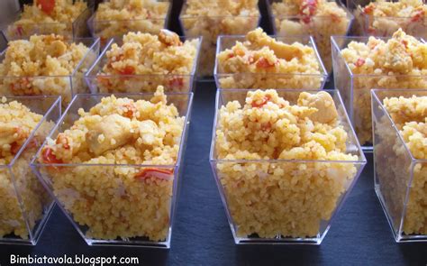 Bicchierini, coppette, posatine per finger food: bimbi a tavola: Bicchierini finger food: cous cous con ...