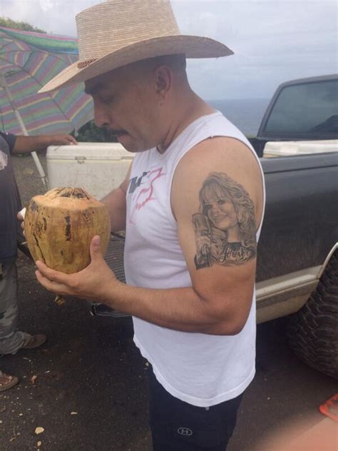 Fue el tatuador tanke rules quien confirmó, a través de su cuenta de instagram, que él. LUPILLO RIVERA on Twitter: "Jenni Rivera presente ! # ...