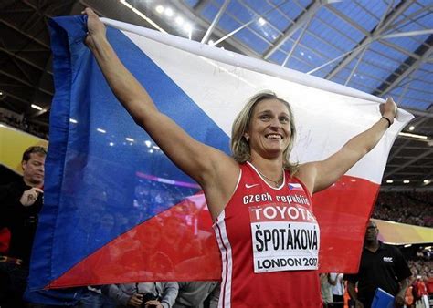 Na mistrovství republiky ve zlíně vyhrála ve svém nejlepším výkonu sezony 61,38 metru. Barbora Špotáková (CZE) - World Champion (Javelin) in ...