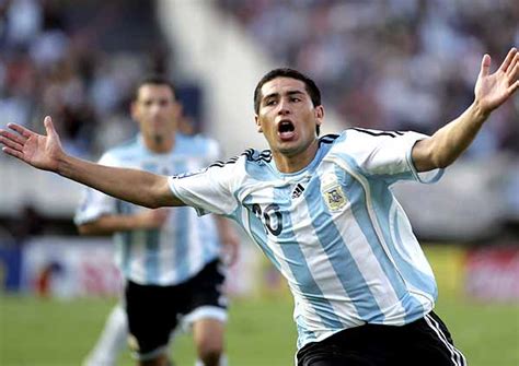 DESTAQUE ESPORTIVO : ARGENTINO RIQUELME PODE JOGAR ...