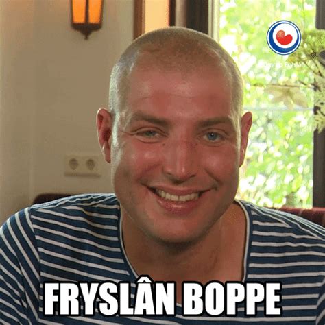 Of folgje grut nijs live fia liveblogs of livestreams. Maarten Van Der Weijden Top GIF by Omrop Fryslân - Find ...