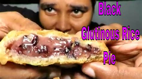 Mcdonalds thai green curry, mcdonalds pie pulut hitam, mcdonalds mcflurry mango oreo | asmr mukbangsalam syedot nation korang da cuba ke menu baharu dari mcd. Pulut Hitam Pie McDonald Malaysia - YouTube