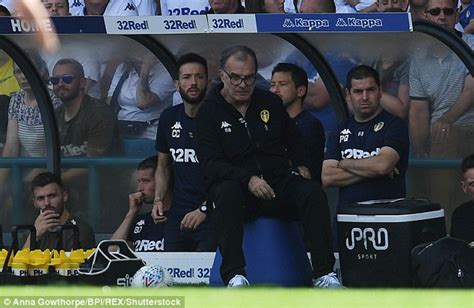 Bielsa bucket har besøksadresse kvalatre 52, 5514 haugesund (rogaland). Leeds receive offers to sponsor Marcelo Bielsa's bucket ...