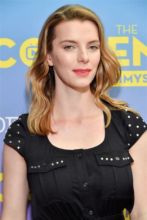 She is known for ghost town (2008), and true story (2015). Betty Gilpin - Netflix 'GLOW' Presentation and Green Room ...