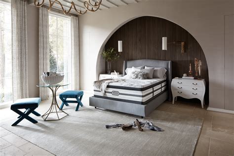 The mattress is features soft foam quilted into the cover, followed by three the goal of a pillow top is to provide additional softness, comfort, and/or responsiveness to the mattress. Beautyrest Platinum Hailey Plush Pillow Top King Mattress