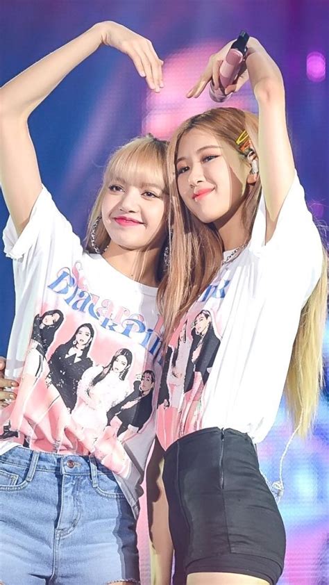 Black pink integrantes imagenes de black fotos de princesa lisa blackpink fondo de pantalla rosas negras fotos de coreanos fotos tumblr para imitar moda coreana princesas. 블랙핑크 BLACKPINK LISA 리사 - cakerecipespins.club en 2020 ...