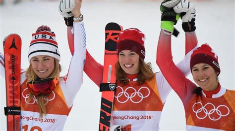 Michelle gisin a conquis le titre du combiné alpin féminin. Kombi: Eine Schweizerin stiehlt Shiffrin die Show ...