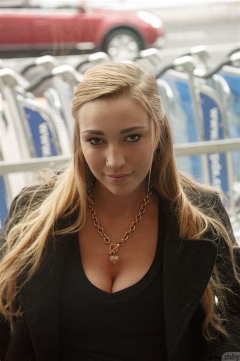 Blonde big tits blond pornstar blowjob brandi love hardcore anal milf sex big boobs lesbian. Boob Junkie » Kendra Sunderland - Airport Titties