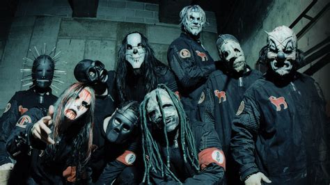 Home events news music videos bio merch mailing list outside the 9 knotfest slipknot whiskey. Slipknot : Le groupe prévoit-il son retour pour 2019 ...