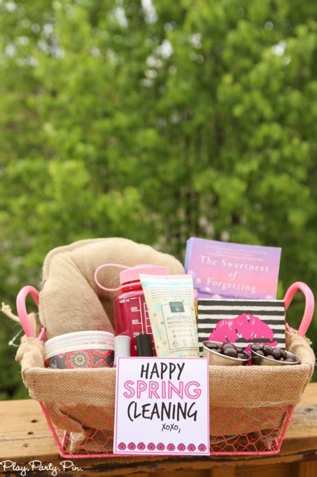 Check spelling or type a new query. Do it Yourself Gift Basket Ideas for All Occasions | Christmas gift baskets diy, Spring gifts ...