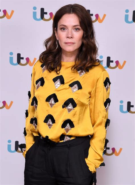 So to help promote the film, i recently interviewed anna friel as a reporter for our partner after that she talked about william monahan's directorial debut called london boulevard where she'll play colin farrell's sister. Anna Friel - "Deep Water" Screening in London • CelebMafia