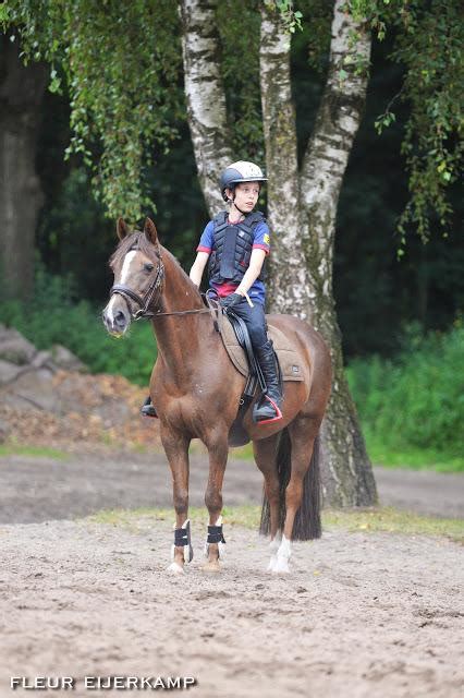 Anky van grunsven yannick janssen van grunsven. Geslaagd KNHS instructieweek voor Yannick Janssen - Nieuws
