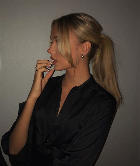 Ask hjertetssunnegalskap1 a question #skam cast stuff #sort of #elle norway #inti wang #emma ellingsen #cezinando #anonymous. Emma Ellingsen - Most Beautiful Teen Transgirls - TG Beauty