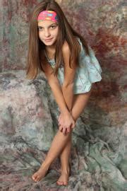 Material shot specifically for vipergirls. ArtModelingStudios Sugar II - Set 300 x65
