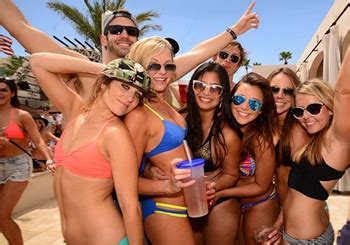 Vegas has a variety of one of a kind jaw dropping swimming pools. Ladies Guide to Las Vegas Pool Party Dress Codes ...