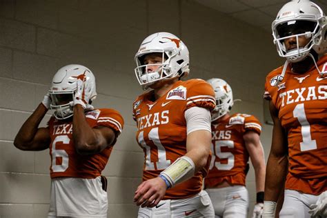 Ehlinger joined the texas longhorns under new head coach tom herman, who inherited an offense led by sophomore starting quarterback shane buechele.4 addressing competition between ehlinger. Photos: Ehlinger, stout defense lead Longhorns past No. 11 ...