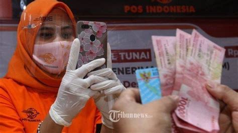 Jun 18, 2021 · pembuat website hoaks pendaftaran bansos ppkm ditangkap; LOGIN www.dtks.kemensos.go.id untuk Cek Bansos Covid 19 ...