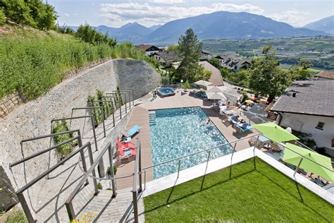 Maybe you would like to learn more about one of these? Hotel Schennerhof » Schenna bei Meran » Hotelbewertung