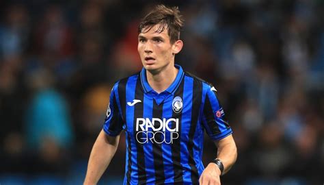 Current season & career stats available, including appearances, goals & transfer fees. Marten de Roon on sunnitud Atalanta Meistrite Liiga võidu ...