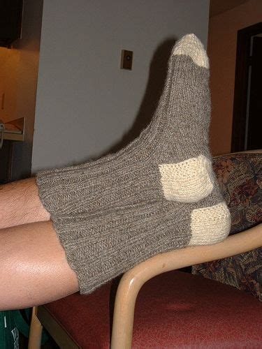 10 thoughts on knitting workshop with elizabeth zimmermann. Woodman's Socks by Elizabeth Zimmerman (With images ...