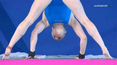 Sarah bacon and samantha pickens earned usa diving the maximum of two quota spots in the women's springboard competition, finishing third and sixth, respectively, in the preliminary round to advance to the semifinal. London2016 Women's 10m platform preliminary - YouTube