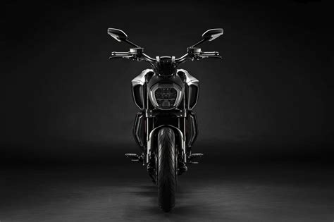 The ducati diavel strada model is a sport touring bike manufactured by ducati. Ducati Diavel 1260 - Alle technischen Daten zum Modell ...