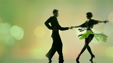 Las mejores imágenes de parejas bailando para descargar ¡gratis!. Grandes diferencias entre la salsa cubana y la salsa en línea