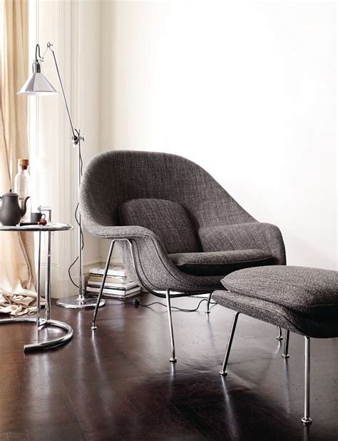 The story of the womb chair dates back to the 1940s. Womb™ Chair - Design Within Reach