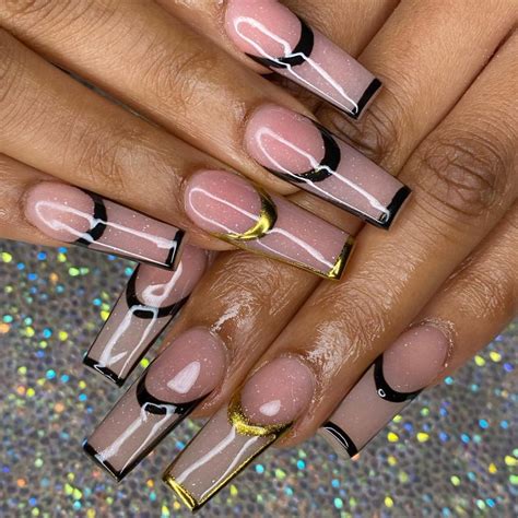 10 Nude Nail Designs We're Obsessed With Right Now | BN Style