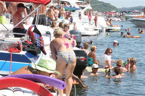 Weekend starts on friday evening when people leave work and wish each other a nice weekend. Party Cove, Lake of the Ozarks, MO. I have so much fun ...